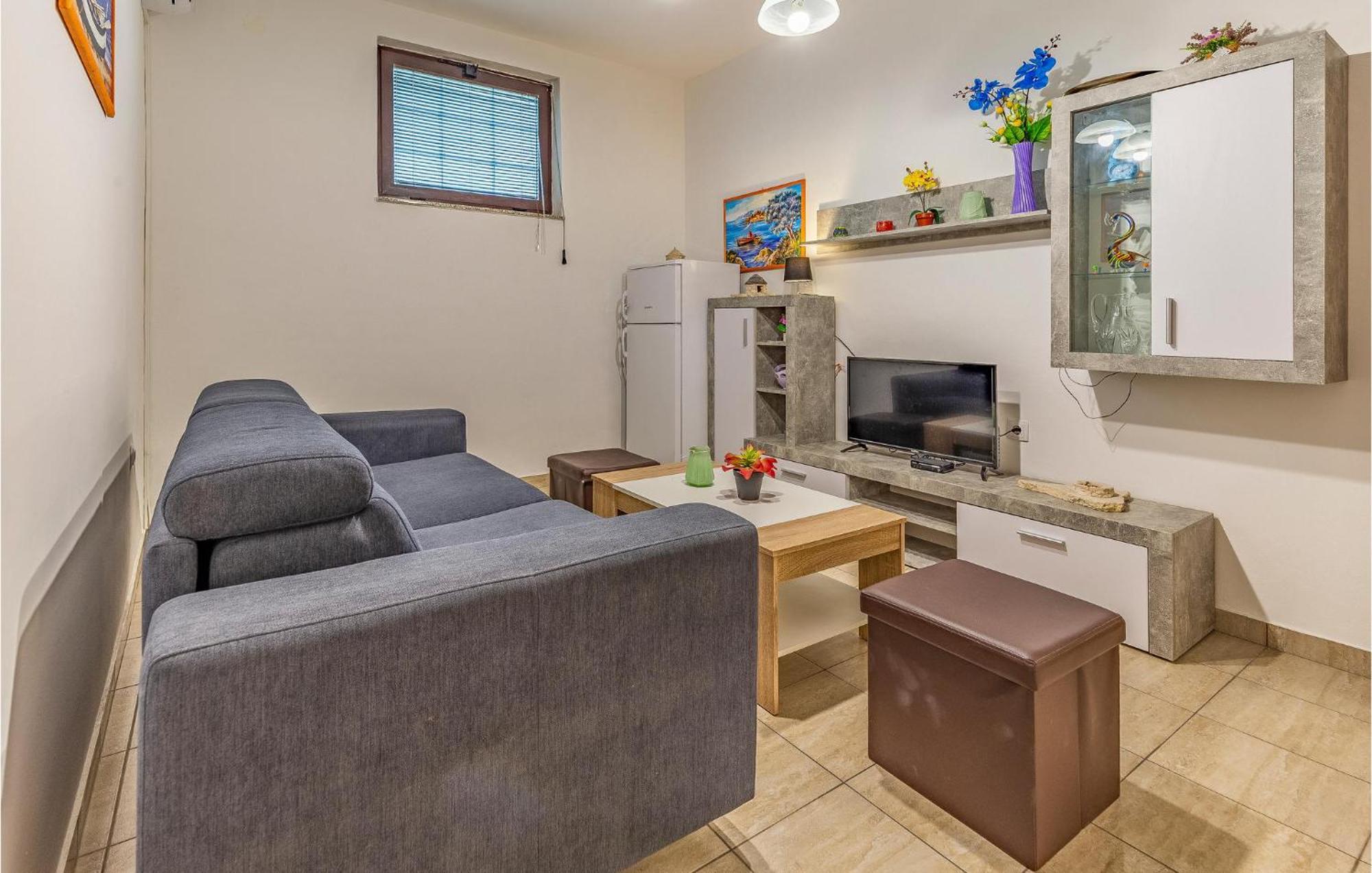 Amazing Apartment In Pula With Kitchen المظهر الخارجي الصورة